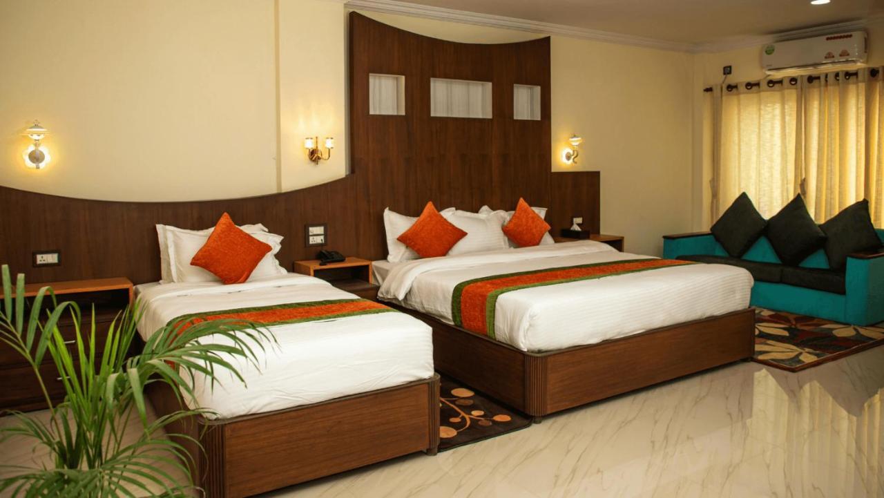 Gautam Buddha Airport Hotel Siddharthanagar Exterior photo